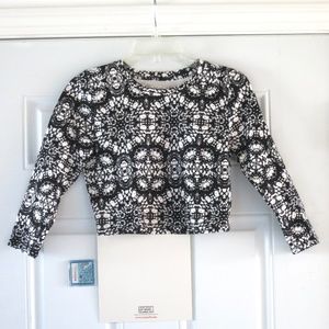 A&F black white pattern cropped sweater